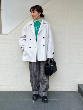 「アイテム（ピーコート）」を使った、本橋さん（レディース・154cm）の冬コーディネート
