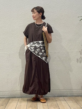 「BINDU（ビンドゥー）のアイテム」を使った、本橋さん（レディース・154cm）の夏コーディネート