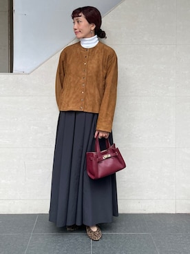 「SHIPS（シップス）のアイテム（スカート）」を使った、本橋さん（レディース・154cm）の秋コーディネート