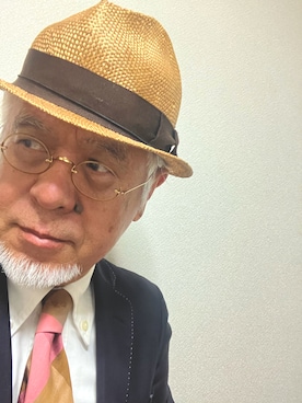 「アイテム（フォーマルスーツ/小物）」を使った、しまうまおじさんさん（メンズ・165cm）の秋コーディネート