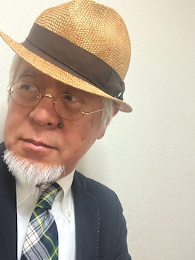 「アイテム（ネクタイ）」を使った、しまうまおじさんさん（メンズ・165cm・70代）の秋コーディネート