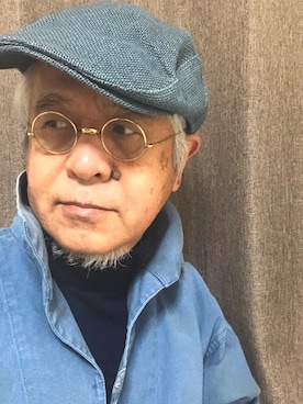 「アイテム（ニット/セーター、ブルー系）」を使った、しまうまおじさんさん（メンズ・165cm）の春コーディネート