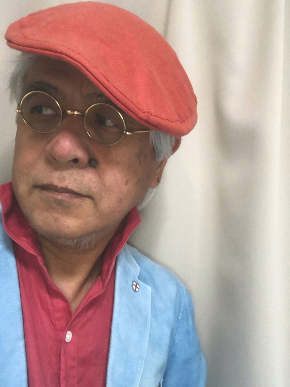 「大人カジュアル、休日スタイル、ハンチング、夏コーデ、リネンシャツ、おしゃれさんと繋がりたい、藍染ジャケット、古希スタイル、丸めがね」｜「FAILS WORTHのアイテム（ハンチング/ベレー帽、オレンジ系）」を使った、しまうまおじさんさん（メンズ・165cm）の秋コーディネートの1枚目の写真