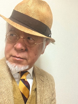 「アイテム（ネクタイ）」を使った、しまうまおじさんさん（メンズ・165cm・70代）の秋コーディネート