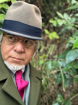 「Zerbinomaurizi（ゼルビーノマウリッチ）のアイテム（シャツ/ブラウス、ホワイト系）」を使った、しまうまおじさんさん（メンズ・165cm）の春コーディネート