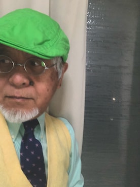 「ニットベスト」｜「アイテム（ハンチング/ベレー帽）」を使った、しまうまおじさんさん（メンズ・165cm）の冬コーディネート