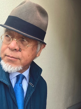 「アイテム（フォーマルスーツ/小物）」を使った、しまうまおじさんさん（メンズ・165cm）の秋コーディネート