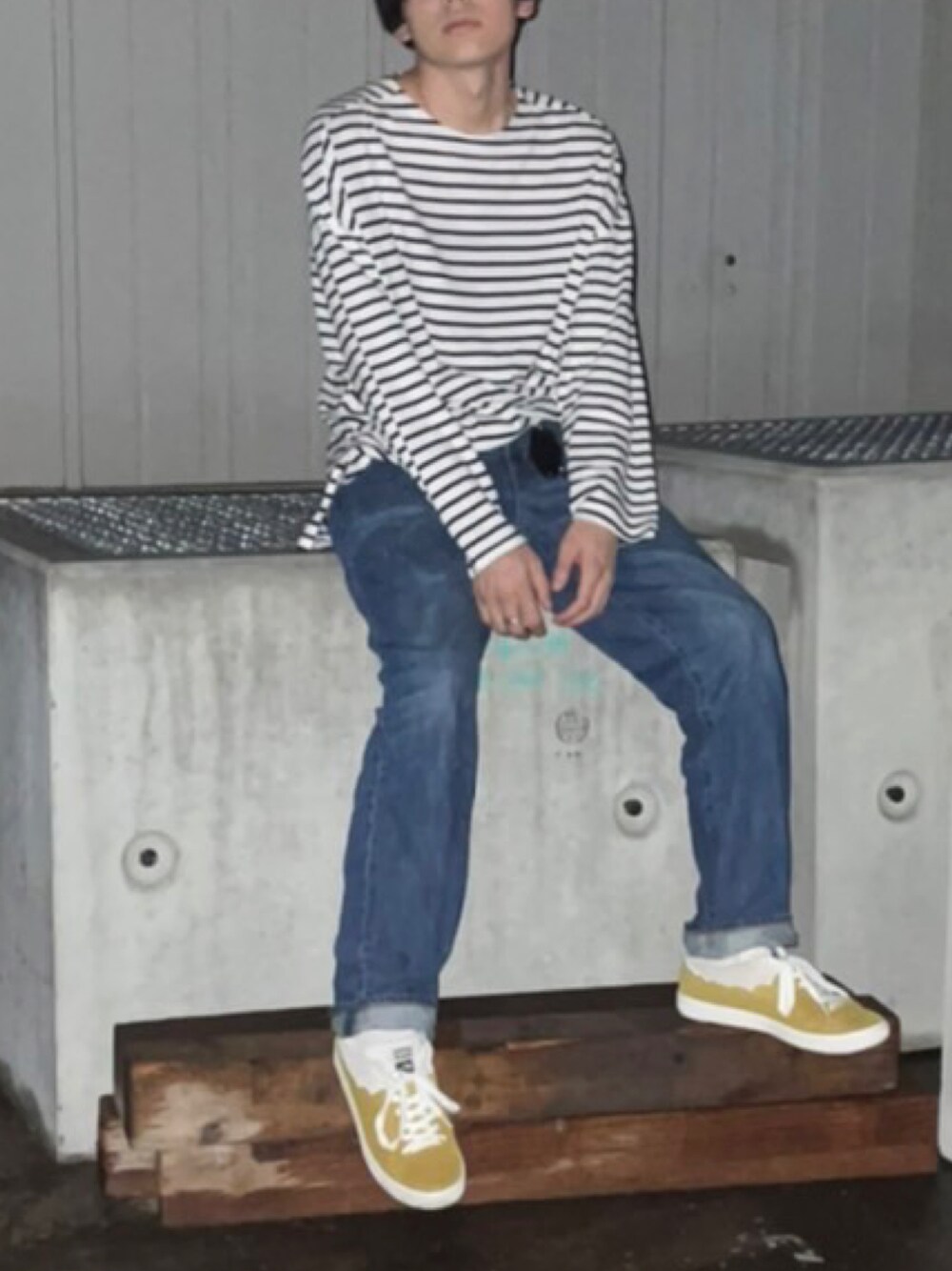 「秋コーデ、シンプルコーデ」｜「BULLISHのボーダーカットソー（Tシャツ/カットソー、ホワイト系）」を使った、マオさん（メンズ・175cm）の秋コーディネートの1枚目の写真