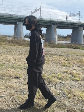 「MYne（マイン）のアイテム（シューズ）」を使った、マオさん（メンズ・175cm）の秋コーディネート