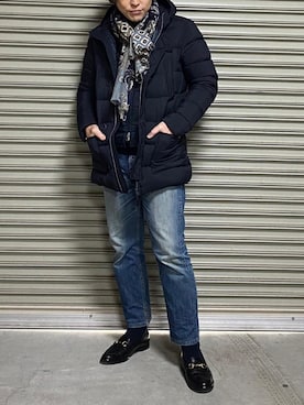 「ダウンジャケット」｜「アイテム（マフラー）」を使った、bdyoshiさん（メンズ・167cm・40代）の冬コーディネート