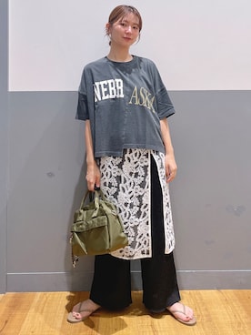 「HONEYSUCKLE ROSE（ハニーサックルローズ）のアイテム」を使った、iwarisa_right_onさん（レディース・155cm）の夏コーディネート