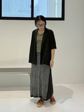「アイテム（テーラードジャケット）」を使った、STYELEDELIさん（レディース・157cm）の夏コーディネート