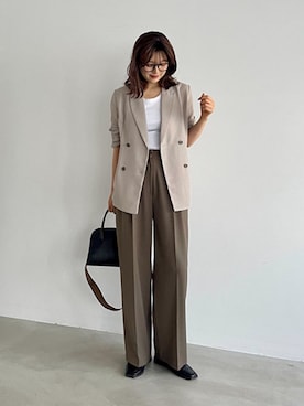 「アイテム（タンクトップ）」を使った、STYELEDELIさん（レディース・169cm）の秋コーディネート