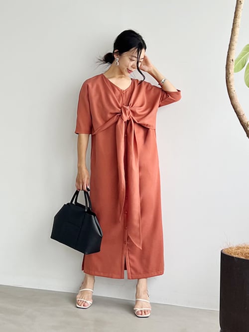 【新品タグ付き】STYLE DELI＊ジャケット付カシュクールワンピース STYLE DELI（スタイルデリ）の「【SD OFFICE】【Psize】ジャケット付き