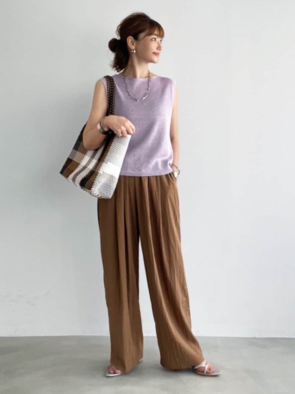 「お出かけコーデ、夏コーデ、styledeli、スタイルデリ」｜「STYLE DELIの55cmオーバルチェーンネックレス（ネックレス、シルバー系）」を使った、STYELEDELIさん（レディース・163cm）の夏コーディネートの1枚目の写真