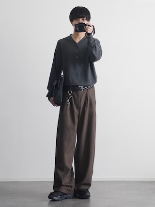 「ETELIO(エテリオ)のカシミヤ混Vネックヘンリーネックニット(ニット/セーター)」を使った、こーせ︎︎︎︎︎︎︎︎さん(メンズ・169cm)の秋コーディネート