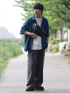 「アイテム（ボディバッグ/ウエストポーチ）」を使った、こーせ︎︎︎︎︎︎︎︎さん（メンズ・169cm）の春コーディネート