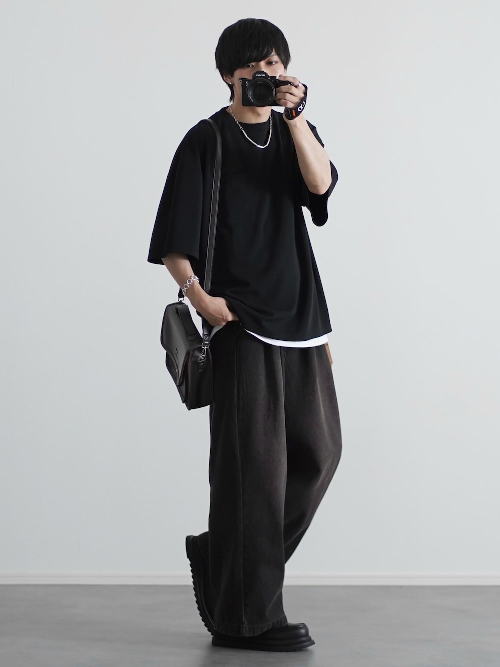 C6049 Tシャツ×パンツコーデ 1748537927.jpg