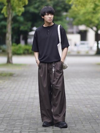「ETELIO(エテリオ)のワッフルヘンリーネックドローコードTシャツ(Tシャツ/カットソー)」を使った、こーせ︎︎︎︎︎︎︎︎さん(メンズ・169cm)の夏コーディネート