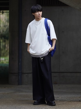 「ETELIO（エテリオ）の【25SS】【2点セット】接触冷感/抗菌防臭　梨地ポケット付きクルービッグTシャツ＆ロングタンクトップアンサンブルセット リニューアル（Tシャツ/カットソー、ホワイト系）」を使った、こーせ︎︎︎︎︎︎︎︎さん（メンズ・169cm）の春コーディネート