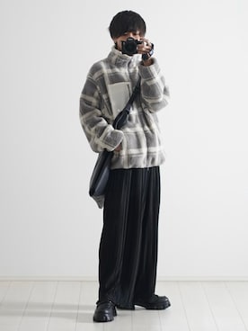 「Lui's（ルイス）のアイテム（パンツ）」を使った、こーせ︎︎︎︎︎︎︎︎さん（メンズ・169cm）の冬コーディネート
