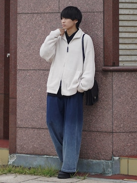 「グラデーションデニム」｜「アイテム（アクセサリー）」を使った、こーせ︎︎︎︎︎︎︎︎さん（メンズ・169cm）の秋コーディネート
