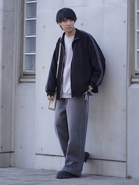 「Lui's（ルイス）のアイテム（パンツ）」を使った、こーせ︎︎︎︎︎︎︎︎さん（メンズ・169cm）の冬コーディネート