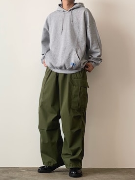 「VANS（バンズ）のアイテム（トップス）」を使った、mikiさん（メンズ・170cm）の秋コーディネート