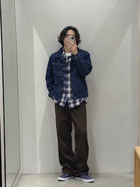 「Dickies（ディッキーズ）の【お気に入り数11万人突破】Dickies/ディッキーズ THE ORIGINAL FIT 874 TCツイル センタープレス スケーターパンツ レングス32インチ ワークパンツ イージーパンツ 2026年 夏 夏服 秋服（チノパンツ、ブラウン系）」を使った、mikiさん（レディース・162cm）の秋コーディネート