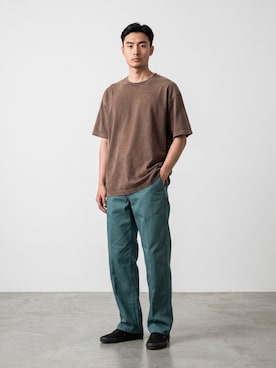 「Dickies（ディッキーズ）の【お気に入り数11万人突破】Dickies/ディッキーズ THE ORIGINAL FIT 874 TCツイル センタープレス スケーターパンツ レングス32インチ ワークパンツ イージーパンツ 2026年 夏 夏服 秋服（チノパンツ、グリーン系）」を使った、mikiさん（メンズ・178cm）の夏コーディネート