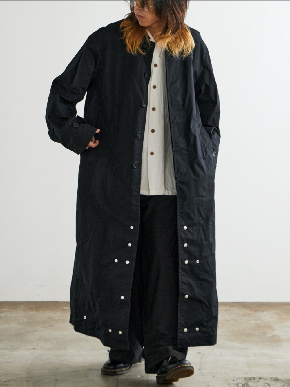 TAKAHIROMIYASHITA The Soloist ソロイスト コート TAKAHIROMIYASHITATheSoloist. (タカヒロミヤシタザソロイスト) right