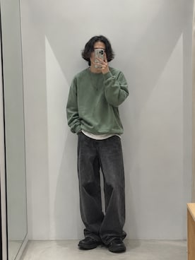 「GILDAN（ギルダン）の【ROOPTOKYO】GILDAN ６oz クルーネック 袖リブ ロングスリーブTee /ロンT 無地カットソー オーバーサイズ 秋 秋服 2026年秋冬（Tシャツ/カットソー、グレー系）」を使った、mikiさん（レディース・162cm）の秋コーディネート