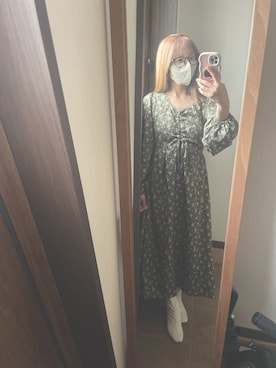 「アイテム（ブーツ）」を使った、reichelさん（レディース・150cm・30代）の秋コーディネート