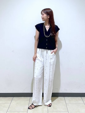 「アイテム（ベスト）」を使った、RYOKOさん（レディース・158cm・30代）の夏コーディネート