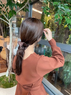 「アイテム（ヘアアクセサリー）」を使った、RYOKOさん（レディース・158cm・30代）の夏コーディネート