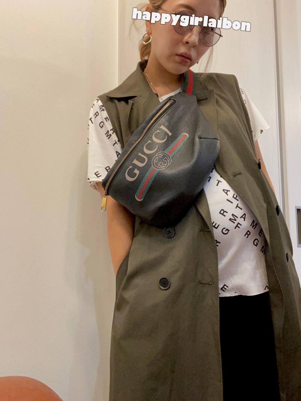 「Ameri vintage、大人カジュアル、妊婦コーデ、妊婦でもお洒落楽しみたい、シンプル、着回しコーデ、ブラック、ootd、二児ママ、mamafashion」｜「Ameriのアイテム（Tシャツ/カットソー、ホワイト系）」を使った、Happy Girl Aibonさん（レディース・158cm）の秋コーディネートの1枚目の写真