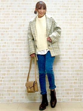 「アイテム（チェスターコート）」を使った、tomoさん（レディース・160cm）の冬コーディネート