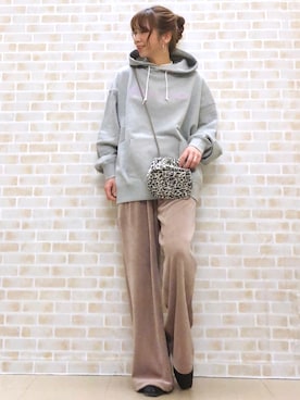 「Champion」｜tomoさん（レディース・160cm）の冬コーディネート