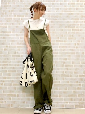 「アイテム（オールインワン・サロペット）」を使った、tomoさん（レディース・160cm）の春コーディネート