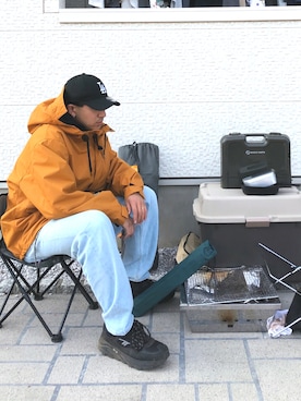 「ワークマン」｜「アイテム（マウンテンパーカー）」を使った、りゅういち先生さん（メンズ・178cm）の春コーディネート