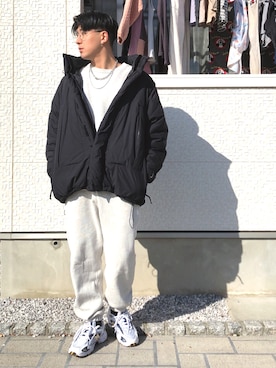 「モンスターパーカー」｜「アイテム（スウェットパンツ）」を使った、りゅういち先生さん（メンズ・178cm）の冬コーディネート