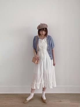 「GRAY（グライ）のアイテム」を使った、LianeDさん（レディース・168cm）の秋コーディネート