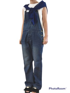 「Attick by Johnbull（アティックバイジョンブル）のアイテム（サロペット/オーバーオール、ブルー系）」を使った、おメルさん（レディース）の春コーディネート