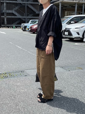 「BENCH（BENSAN）（ベンチ）のアイテム（サンダル、ブラック系）」を使った、おメルさん（レディース）の春コーディネート