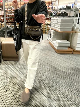 「sita parantica（シータパランティカ）のアイテム（ショルダーバッグ、ブラウン系）」を使った、おメルさん（レディース）の秋コーディネート