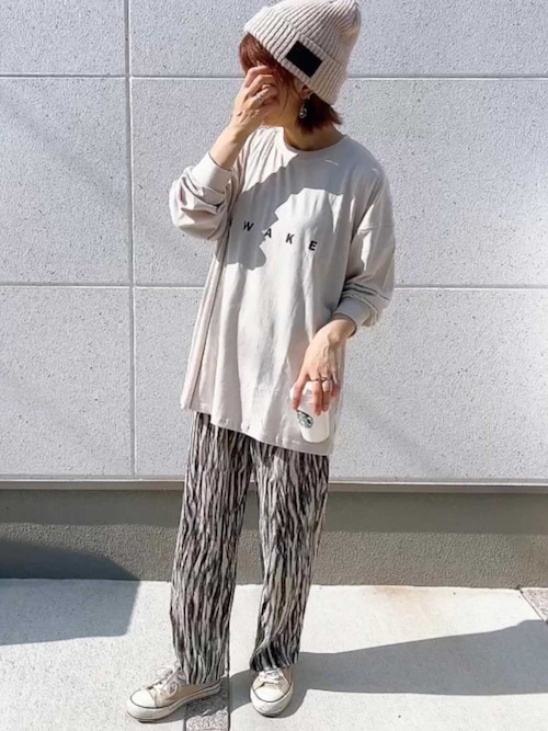 ゆるっとルーズ感！オーバーサイズロゴロンT（Tシャツ