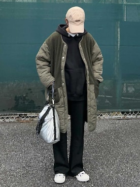 「reca（レカ）のアイテム（その他アウター）」を使った、recastaffさん（レディース・165cm）の秋コーディネート