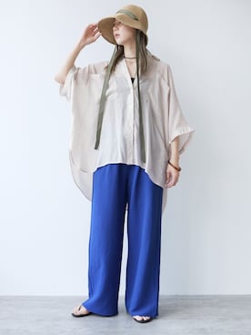 「reca（レカ）のドルマンシアーシャツ（シャツ/ブラウス、グレー系）」を使った、recastaffさん（レディース・158cm）の夏コーディネート