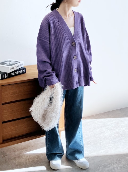 recaの長袖Vネックニットカーディガンを使ったコーディネート（ZOZOTOWN Yahoo!店）