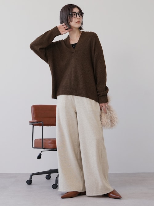 カシミアタッチスムースワイドパンツ